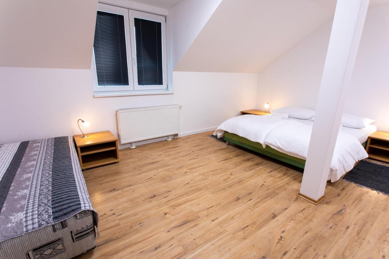 Hotel Novy Kastiel - Self Check-In Topoľčany Eksteriør billede